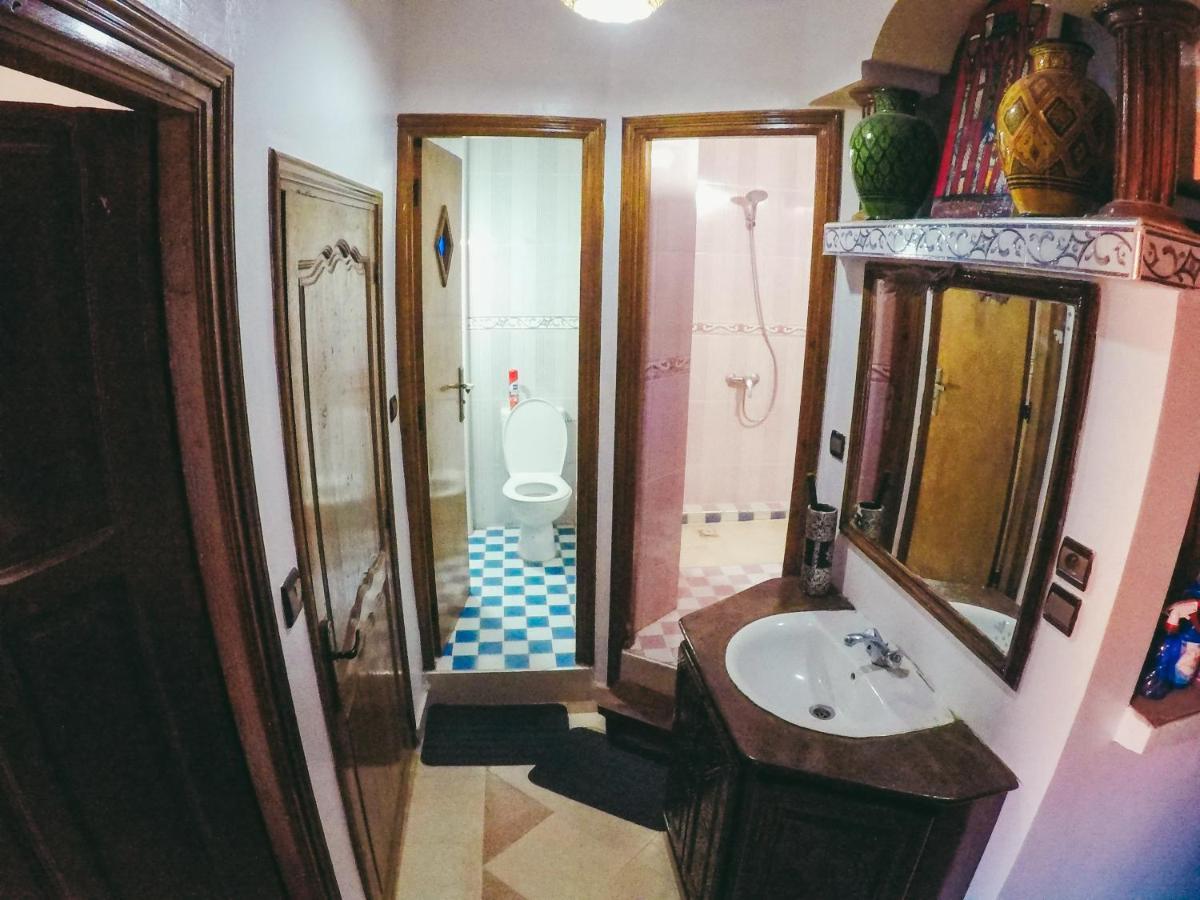 Tamraght White Hostel ภายนอก รูปภาพ
