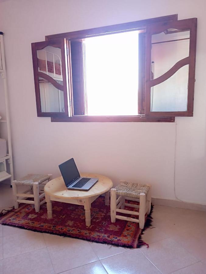 Tamraght White Hostel ภายนอก รูปภาพ